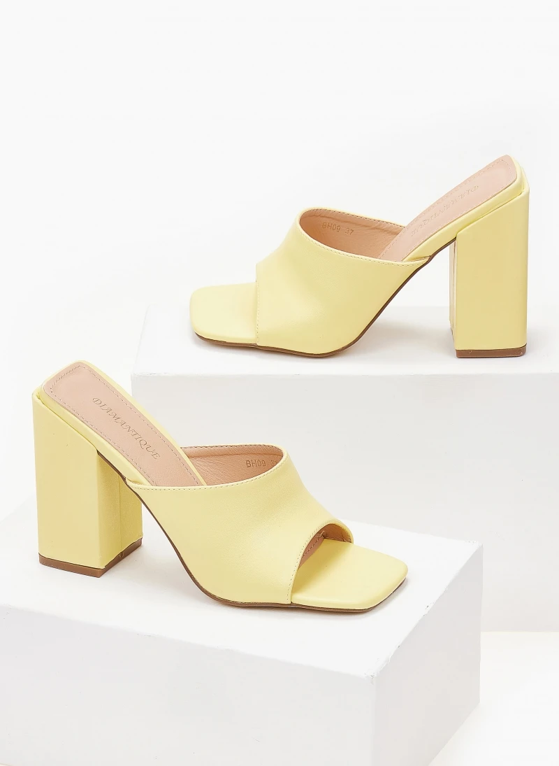 The Fashion Project Mules με χοντρό τακούνι - Κίτρινο 3 The Fashion Project Mules με χοντρό τακούνι - Κίτρινο - Image 3