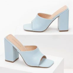 The Fashion Project Mules με χοντρό τακούνι - Γαλάζιο -Γόβες Εκπτώσεις mules me xontro takouni 102628 8lgi