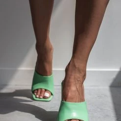 The Fashion Project Mules με χοντρό τακούνι - Μέντα -Γόβες Εκπτώσεις mules me xontro takouni 102631 lpok