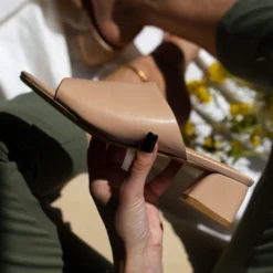 The Fashion Project Mules με χωστή φάσα - Μπεζ -Γόβες Εκπτώσεις mules me xwsti fasa 100027 hr0k