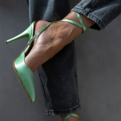 Γόβες μυτερές με δέσιμο Tfp - Βεραμάν -Γόβες Εκπτώσεις mules mutera tfp me desimo 100652 p4lh 1