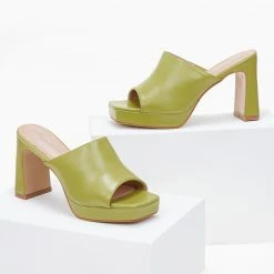 The Fashion Project Mules πέδιλα με χωστή φάσα - Λαδί -Γόβες Εκπτώσεις mules pedila me xwsti fasa 100872 koru