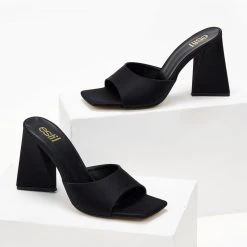 Mules σατέν σε καρέ γραμμή Estil - Μαύρο -Γόβες Εκπτώσεις mules saten estil se kare grammi 103664 apsd