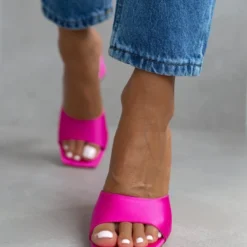 Mules σατέν σε καρέ γραμμή Estil - Φούξια -Γόβες Εκπτώσεις mules saten estil se kare grammi 103666 ir7y