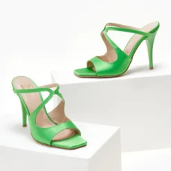 Mules σατέν με λεπτό τακούνι Tfp - Λαχανί -Γόβες Εκπτώσεις mules saten tfp me lepto takouni 104521 1sp0