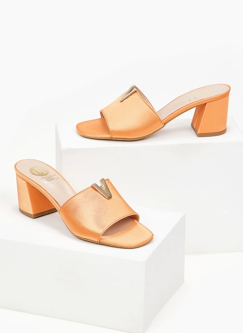 Mules σατέν με μεταλλικό στοιχείο Tfp - Πορτοκαλί 2 Mules σατέν με μεταλλικό στοιχείο Tfp - Πορτοκαλί - Image 2