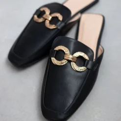 The Fashion Project Mules Flat σε καρέ γραμμή - Μαύρο -Γόβες Εκπτώσεις mules se kare grammi xwris takouni 100116 nthf