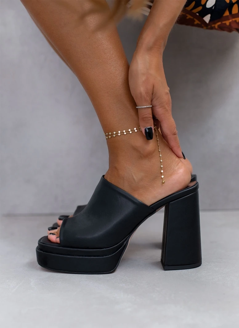 Mules με χοντρό ιδιαίτερο τακούνι Tfp - Μαύρο 1 Mules με χοντρό ιδιαίτερο τακούνι Tfp - Μαύρο