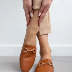 The Fashion Project Mules κλειστά με εξωτερική ραφή - Ταμπά 10 The Fashion Project Mules κλειστά με εξωτερική ραφή - Ταμπά -Γόβες Εκπτώσεις mules xwris takouni me ekswteriki rafi 99995 ifcb