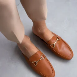 The Fashion Project Mules κλειστά με εξωτερική ραφή - Ταμπά 13 The Fashion Project Mules κλειστά με εξωτερική ραφή - Ταμπά -Γόβες Εκπτώσεις mules xwris takouni me ekswteriki rafi 99995 k2x4