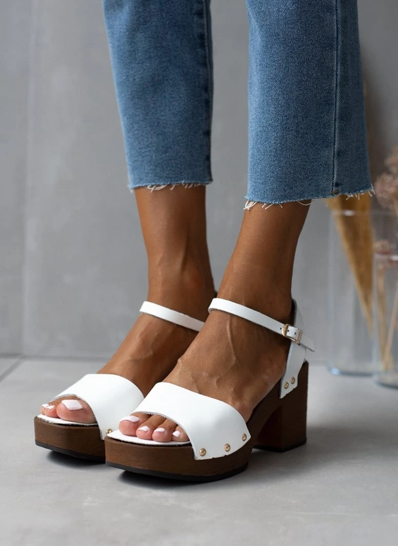 Πέδιλα δερμάτινα Estil με ξύλινη σόλα - Λευκό 1 Πέδιλα δερμάτινα Estil με ξύλινη σόλα - Λευκό