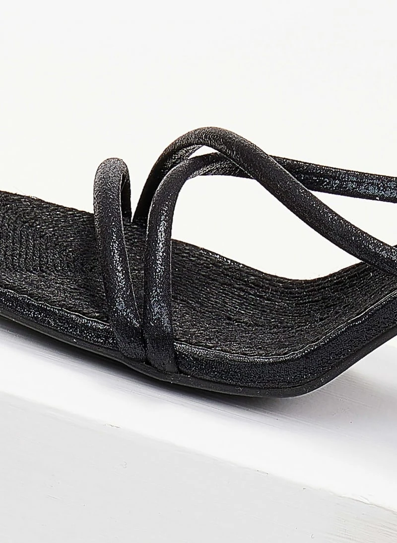 The Fashion Project Πέδιλα Glitter με στρογγυλά λουράκια - Μαύρο 3 The Fashion Project Πέδιλα Glitter με στρογγυλά λουράκια - Μαύρο - Image 3