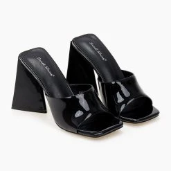 The Fashion Project Mules λουστρίνι με φαρδιά φάσα - Μαύρο 12 The Fashion Project Mules λουστρίνι με φαρδιά φάσα - Μαύρο -Γόβες Εκπτώσεις pedila loustrini me fardia fasa 101452 nhsh 1