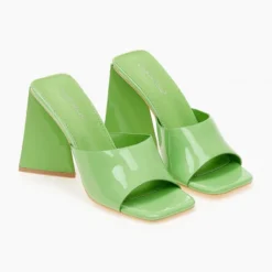 The Fashion Project Mules λουστρίνι με φαρδιά φάσα - Λαχανί -Γόβες Εκπτώσεις pedila loustrini me fardia fasa 101455 disb