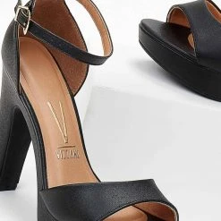 Πέδιλα με φιάπα και μπαρέτα VIZZANO 6292.217 - Μαύρο -Γόβες Εκπτώσεις pedila me fiapa kai mpareta vizzano 6292217 103084 7kp7