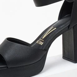 Πέδιλα με φιάπα VIZZANO 6472.103 - Μαύρο 11 Πέδιλα με φιάπα VIZZANO 6472.103 - Μαύρο -Γόβες Εκπτώσεις pedila me fiapa vizzano 6472103 106436 zcm9 1