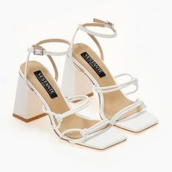 The Fashion Project Πέδιλα με κόμπους στο πλάι - Λευκό -Γόβες Εκπτώσεις pedila me kompous sto plai 104677 3jp3 1