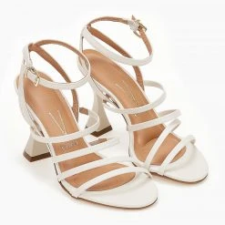 The Fashion Project Πέδιλα με λεπτά λουράκια VIZZANO 6462.102 - Λευκό -Γόβες Εκπτώσεις pedila me lepta lourakia vizzano 6462102 102960 1p99