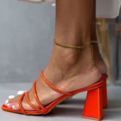 TFP Πέδιλα με λεπτές σειρές Strass - Πορτοκαλί -Γόβες Εκπτώσεις pedila me leptes seires strass 105267 7vb4
