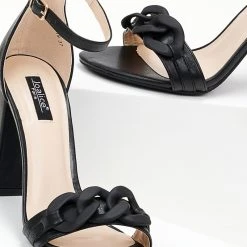 The Fashion Project Πέδιλα με ματ αλυσίδα - Μαύρο 11 The Fashion Project Πέδιλα με ματ αλυσίδα - Μαύρο -Γόβες Εκπτώσεις pedila me mat alusida 99748 ge23