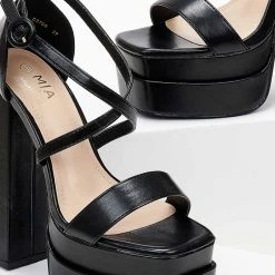 The Fashion Project Πέδιλα με ψηλή φιάπα - Μαύρο -Γόβες Εκπτώσεις pedila me psili fiapa 102821 cf1z