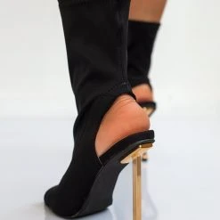 The Fashion Project Πέδιλα μποτάκια με μεταλλικό τακούνι - Μαύρο -Γόβες Εκπτώσεις pedila mpotakia me metalliko takouni 102637 lh3i