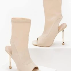 The Fashion Project Πέδιλα μποτάκια με μεταλλικό τακούνι - Μπεζ -Γόβες Εκπτώσεις pedila mpotakia me metalliko takouni 102638 s7wm