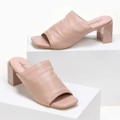The Fashion Project Mules με φαρδιά φάσα - Nude