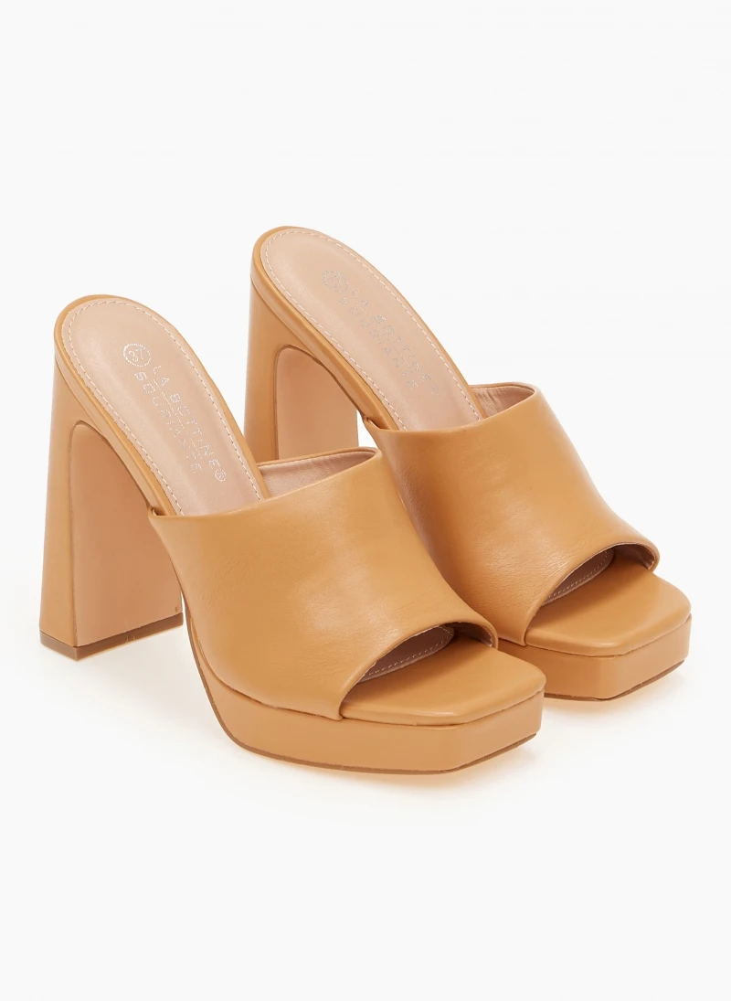 The Fashion Project Mules με χωστή φάσα - Κάμελ 5 The Fashion Project Mules με χωστή φάσα - Κάμελ - Image 5