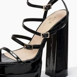 The Fashion Project Πέδιλα Platform λουστρίνι με λεπτά λουράκια - Μαύρο -Γόβες Εκπτώσεις pedila platform loustrini me lepta lourakia 103912 zhbc