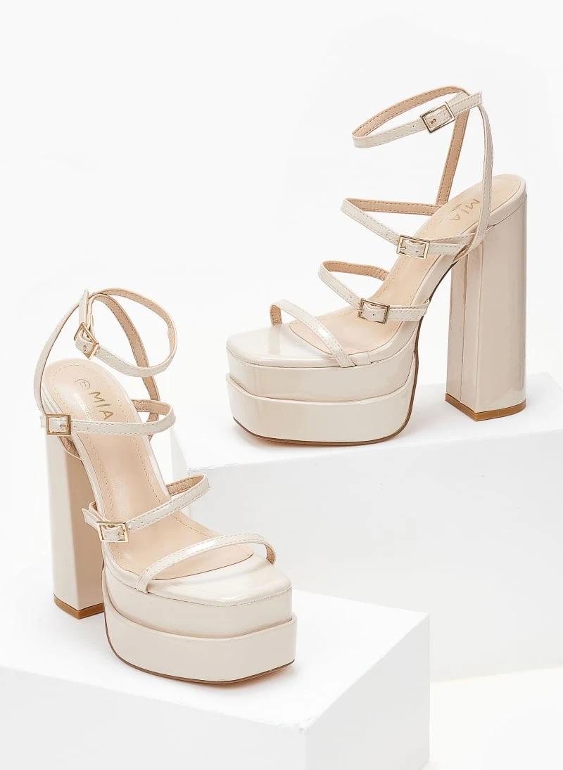 The Fashion Project Πέδιλα Platform λουστρίνι με λεπτά λουράκια - Μπεζ 2 The Fashion Project Πέδιλα Platform λουστρίνι με λεπτά λουράκια - Μπεζ - Image 2