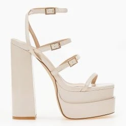 The Fashion Project Πέδιλα Platform λουστρίνι με λεπτά λουράκια - Μπεζ