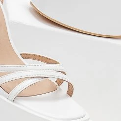 The Fashion Project Πέδιλα Platform με μπαρέτα - Λευκό 11 The Fashion Project Πέδιλα Platform με μπαρέτα - Λευκό -Γόβες Εκπτώσεις pedila platform me mpareta 103654 42fv