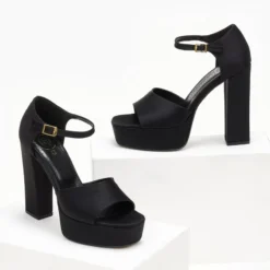 Πέδιλα Platform με μπαρέτα TFP - Μαύρο 20 Πέδιλα Platform με μπαρέτα TFP - Μαύρο -Γόβες Εκπτώσεις pedila platform me mpareta tfp 107798 bz69