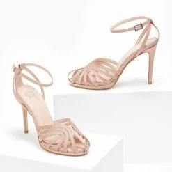 Πέδιλα ρετρό σατέν με μπαρέτα Tfp - Nude -Γόβες Εκπτώσεις pedila retro saten me mpareta tfp 108632 ubef