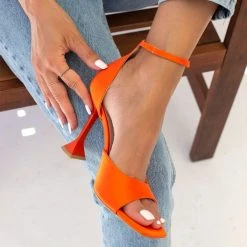 Πέδιλα σατέν Estil με ιδιαίτερο τακούνι - Πορτοκαλί -Γόβες Εκπτώσεις pedila saten estil me idiaitero takouni 103680 bp5p