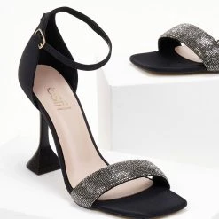 Πέδιλα σατέν ESTIL με Strass φάσα - Μαύρο 9 Πέδιλα σατέν ESTIL με Strass φάσα - Μαύρο -Γόβες Εκπτώσεις pedila saten estil me strass fasa 104948 kigu