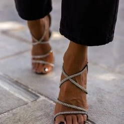 The Fashion Project Πέδιλα σατέν με τακούνι καμπάνα - Μαύρο