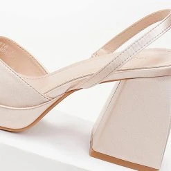 The Fashion Project Πέδιλα σατέν με χοντρό τακούνι - Σομόν -Γόβες Εκπτώσεις pedila saten me xontro takouni 102035 y7p0