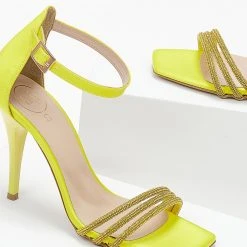 Πέδιλα σατέν TFP με Strass λουράκια - Κίτρινο 7 Πέδιλα σατέν TFP με Strass λουράκια - Κίτρινο -Γόβες Εκπτώσεις pedila saten tfp me strass lourakia 104308 71kp