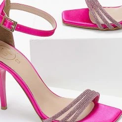 Πέδιλα σατέν TFP με Strass λουράκια - Φούξια 12 Πέδιλα σατέν TFP με Strass λουράκια - Φούξια -Γόβες Εκπτώσεις pedila saten tfp me strass lourakia 104310 uzv0