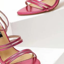 The Fashion Project Πέδιλα σε μεταλλικά χρώματα - Φούξια -Γόβες Εκπτώσεις pedila se metallika xrwmata 104662 iugl 1