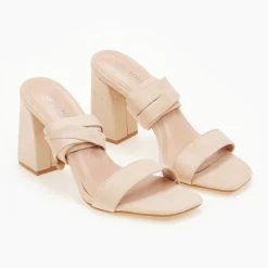 The Fashion Project Πέδιλα Suede με κορδόνια - Μπεζ -Γόβες Εκπτώσεις pedila suede me kordonia 100352 vkkm