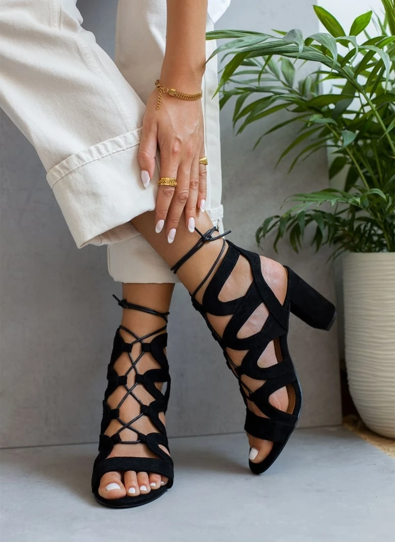 The Fashion Project Πέδιλα Suede με κορδόνια - Μαύρο 1 The Fashion Project Πέδιλα Suede με κορδόνια - Μαύρο