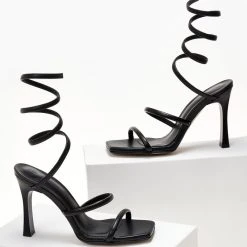 Πέδιλα TFP με έλασμα και κρύσταλλα - Μαύρο 12 Πέδιλα TFP με έλασμα και κρύσταλλα - Μαύρο -Γόβες Εκπτώσεις pedila tfp me elasma kai krustalla 104690 a3fu