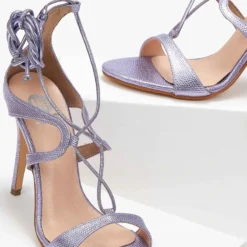 Πέδιλα Tfp με κορδόνια και ανάγλυφο σχέδιο - Λιλά 9 Πέδιλα Tfp με κορδόνια και ανάγλυφο σχέδιο - Λιλά -Γόβες Εκπτώσεις pedila tfp me kordonia kai anaglufo sxedio 101885 b0d1