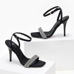 Πέδιλα TFP με Strass λουράκια - Μαύρο -Γόβες Εκπτώσεις pedila tfp me strass lourakia 104265 zrzc