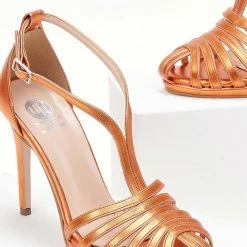 Πέδιλα Tfp ρετρό σε μεταλλικές αποχρώσεις - Πορτοκαλί -Γόβες Εκπτώσεις pedila tfp retro se metallikes apoxrwseis 104998 aswm