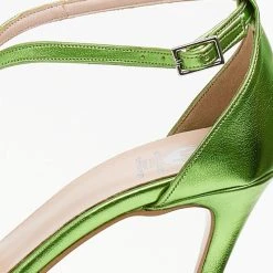 Πέδιλα Tfp ρετρό σε μεταλλικές αποχρώσεις - Λαχανί -Γόβες Εκπτώσεις pedila tfp retro se metallikes apoxrwseis 105218 wa6o