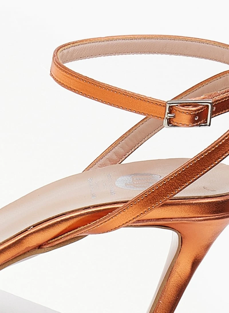 Ρετρό TFP πέδιλα σε μεταλλικές αποχρώσεις - Πορτοκαλί 3 Ρετρό TFP πέδιλα σε μεταλλικές αποχρώσεις - Πορτοκαλί - Image 3